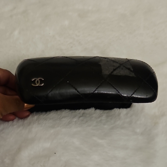 CHANEL Black Quilted Glasses Case - Picture 1 of 5